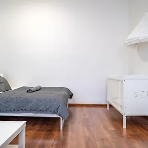 https://family-apartment-in-ostrava.ostravahotels.net