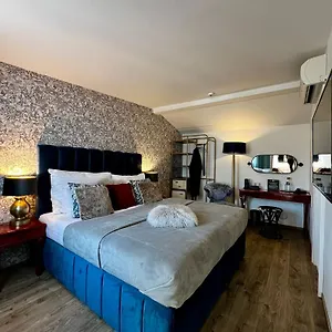 Antik Hotel Praga